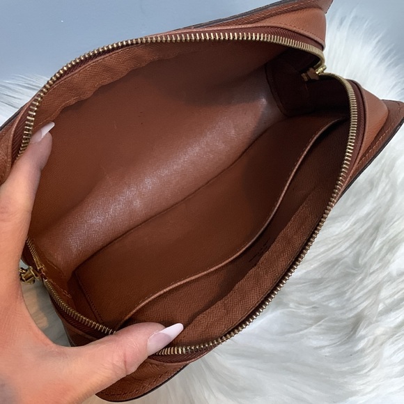 ❌SOLD❌1996 authentic Louis Vuitton Orsay clutch large wristlet - Picture 14 of 17